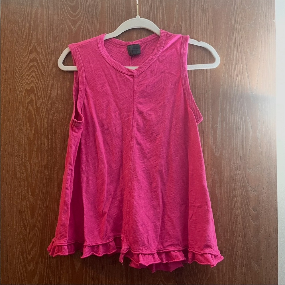 Left of Centre anthropology pink ruffled hem tank top Small